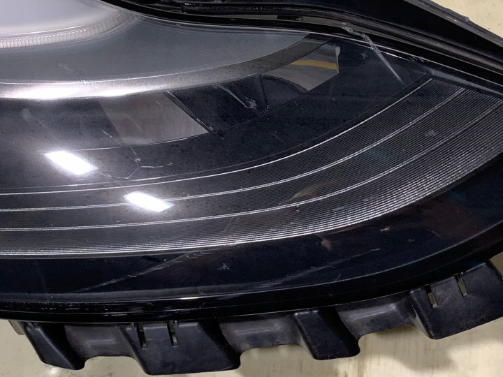 Frontscheinwerfer Tesla Model Y 1110796-00-D Ein Stück (Rechts oder Links) SCH3695906489on