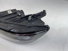 Laden Sie das Bild in den Galerie-Viewer, Frontscheinwerfer VW Passat B8 3G1941035P LED Links Scheinwerfer Headlight SCH3698089173vo