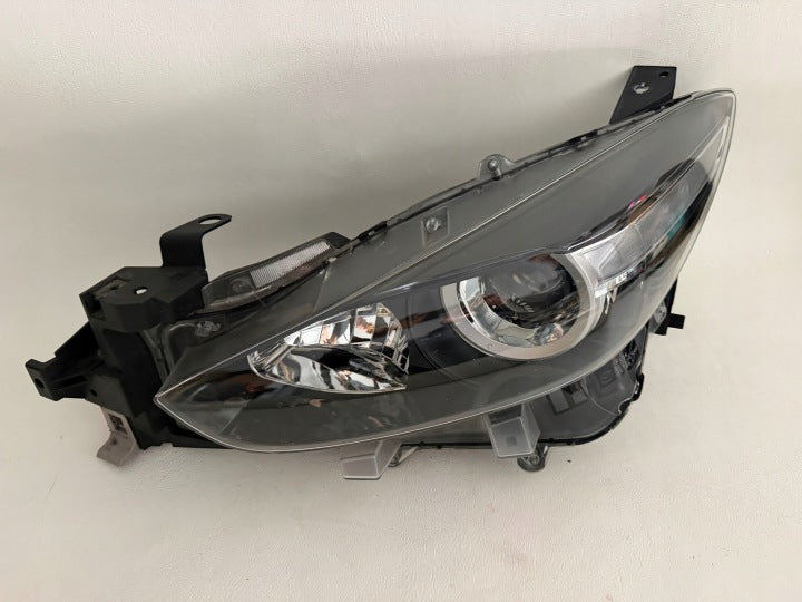 Frontscheinwerfer Mazda III BACS51040 Links Scheinwerfer Headlight SCH3702020188jp