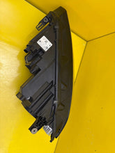 Laden Sie das Bild in den Galerie-Viewer, Frontscheinwerfer VW Touran 5TB941082D LED Rechts Scheinwerfer Headlight SCH3702754456mu
