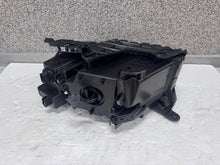 Load image into Gallery viewer, Frontscheinwerfer Jeep Grand Cherokee LE20A6464 Rechts Scheinwerfer Headlight SCH3702805507zp