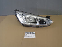 Laden Sie das Bild in den Galerie-Viewer, Frontscheinwerfer Ford Focus IX7B-13W029-AE Rechts Scheinwerfer Headlight SCH3706062034xo