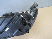 Laden Sie das Bild in den Galerie-Viewer, Frontscheinwerfer Ford Focus IX7B-13W029-AE Rechts Scheinwerfer Headlight SCH3706062034xo