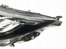 Laden Sie das Bild in den Galerie-Viewer, Frontscheinwerfer Toyota Corolla 8115002S60 LED Links Scheinwerfer Headlight SCH3707632476pn