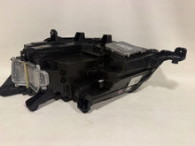 Load image into Gallery viewer, Frontscheinwerfer VW Multivan T7 7T1941082E LED Rechts Scheinwerfer Headlight SCH3710879290bk