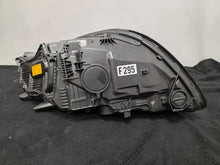 Laden Sie das Bild in den Galerie-Viewer, Frontscheinwerfer Porsche 718 Boxster Cayman 98163116201 Rechts Headlight SCH3712630902bw