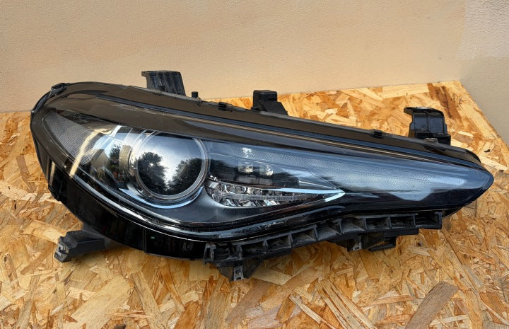 Frontscheinwerfer Alfa Romeo Giulia 50547571 Rechts Scheinwerfer Headlight SCH3713548071is