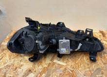 Laden Sie das Bild in den Galerie-Viewer, Frontscheinwerfer Alfa Romeo Giulia 50547571 Rechts Scheinwerfer Headlight SCH3713548071is