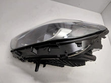 Laden Sie das Bild in den Galerie-Viewer, Frontscheinwerfer Mercedes-Benz W247 A2479061903 Links Scheinwerfer Headlight SCH3714739391vh
