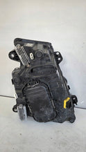 Laden Sie das Bild in den Galerie-Viewer, Frontscheinwerfer Volvo I 23752664 Links Scheinwerfer Headlight SCH3715907697jn