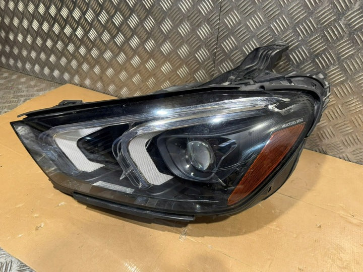 Frontscheinwerfer Mercedes-Benz Gle A1679061300 A1679069104 Links Headlight SCH3716064734rq
