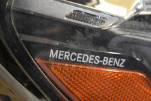 Laden Sie das Bild in den Galerie-Viewer, Frontscheinwerfer Mercedes-Benz Gle A1679061300 A1679069104 Links Headlight SCH3716064734rq