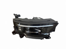 Laden Sie das Bild in den Galerie-Viewer, Frontscheinwerfer Opel Mokka 98674558805 Rechts Scheinwerfer Headlight SCH3718121009os