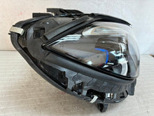 Laden Sie das Bild in den Galerie-Viewer, Frontscheinwerfer Mercedes-Benz W206 A2069066805 LED Rechts Headlight SCH3720553606nc