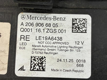 Laden Sie das Bild in den Galerie-Viewer, Frontscheinwerfer Mercedes-Benz W206 A2069066805 LED Rechts Headlight SCH3720553606nc