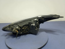 Laden Sie das Bild in den Galerie-Viewer, Frontscheinwerfer Hyundai I30 92102-A6020 Rechts Scheinwerfer Headlight SCH3722078568gr
