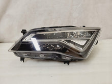 Laden Sie das Bild in den Galerie-Viewer, Frontscheinwerfer Seat Ateca 576941008D 576941007D Ein Satz Headlight SCH3723393240lw