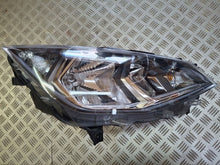 Laden Sie das Bild in den Galerie-Viewer, Frontscheinwerfer Seat I Ibiza V 6F1941006B Rechts Scheinwerfer Headlight SCH3723776631lt