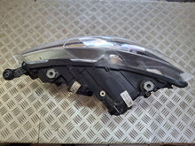 Laden Sie das Bild in den Galerie-Viewer, Frontscheinwerfer Seat I Ibiza V 6F1941006B Rechts Scheinwerfer Headlight SCH3723776631lt