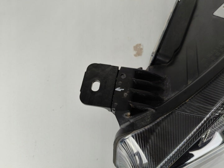 Frontscheinwerfer Ford Focus MX7B-13E015-ED Links Scheinwerfer Headlight SCH3730446165in