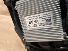 Laden Sie das Bild in den Galerie-Viewer, Frontscheinwerfer Skoda Octavia IV 0301118233AB Links Scheinwerfer Headlight SCH3731331816rp