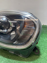Laden Sie das Bild in den Galerie-Viewer, Frontscheinwerfer Mini Countryman F60 749480202 Rechts Scheinwerfer Headlight SCH3731778237ea