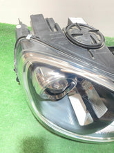 Laden Sie das Bild in den Galerie-Viewer, Frontscheinwerfer Mini Countryman F60 749480202 Rechts Scheinwerfer Headlight SCH3731778237ea