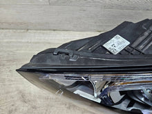 Laden Sie das Bild in den Galerie-Viewer, Frontscheinwerfer Mercedes-Benz Gle A1679069504 Links Scheinwerfer Headlight SCH3735964101ky