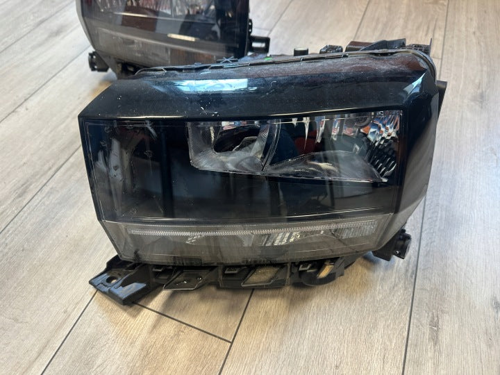 Frontscheinwerfer Fiat Grande 9855952180 9855952380 Ein Satz Headlight SCH3736318063jw