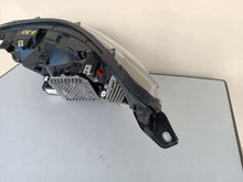 Laden Sie das Bild in den Galerie-Viewer, Frontscheinwerfer Iveco Daily IV 05802248037 Rechts Scheinwerfer Headlight SCH3739171482zq