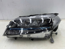 Laden Sie das Bild in den Galerie-Viewer, Frontscheinwerfer Suzuki Vitara I 100-7R016 Links Scheinwerfer Headlight SCH3746833129oe