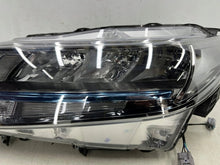 Laden Sie das Bild in den Galerie-Viewer, Frontscheinwerfer Suzuki Vitara I 100-7R016 Links Scheinwerfer Headlight SCH3746833129oe
