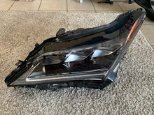 Laden Sie das Bild in den Galerie-Viewer, Frontscheinwerfer Lexus Rx 81185-48D70 LED Links Scheinwerfer Headlight SCH3748670218df