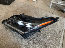Laden Sie das Bild in den Galerie-Viewer, Frontscheinwerfer Lexus Rx 81185-48D70 LED Links Scheinwerfer Headlight SCH3748670218df