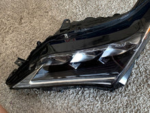 Laden Sie das Bild in den Galerie-Viewer, Frontscheinwerfer Lexus Rx 81185-48D70 LED Links Scheinwerfer Headlight SCH3748670218df