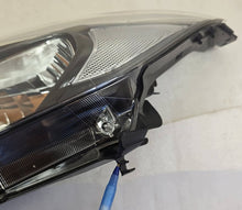 Laden Sie das Bild in den Galerie-Viewer, Frontscheinwerfer Honda Hr-V Hrv 180879486 Links Scheinwerfer Headlight SCH3750305460yh