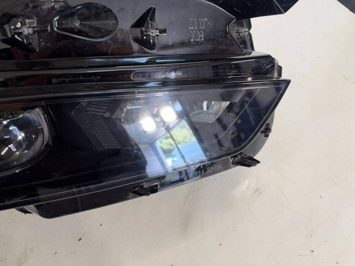 Frontscheinwerfer Skoda 5LB941036 Rechts Scheinwerfer Headlight SCH3751429546nr
