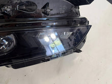 Laden Sie das Bild in den Galerie-Viewer, Frontscheinwerfer Skoda 5LB941036 Rechts Scheinwerfer Headlight SCH3751429546nr