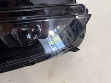 Laden Sie das Bild in den Galerie-Viewer, Frontscheinwerfer Skoda 5LB941036 Rechts Scheinwerfer Headlight SCH3751429546nr