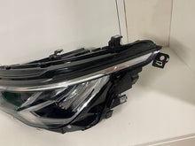 Laden Sie das Bild in den Galerie-Viewer, Frontscheinwerfer VW Golf VIII 5H1941005 Links Scheinwerfer Headlight SCH3758470042zr