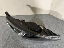 Laden Sie das Bild in den Galerie-Viewer, Frontscheinwerfer Hyundai I30 III 92102G4120 LED Rechts Scheinwerfer Headlight SCH3759376045rv