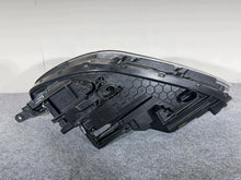 Laden Sie das Bild in den Galerie-Viewer, Frontscheinwerfer Hyundai I30 III 92102G4120 LED Rechts Scheinwerfer Headlight SCH3759376045rv