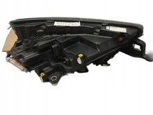 Laden Sie das Bild in den Galerie-Viewer, Frontscheinwerfer Skoda Kamiq 658941015B Links Scheinwerfer Headlight SCH3763556213pc