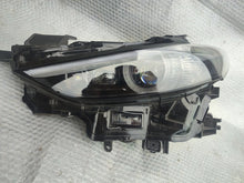 Laden Sie das Bild in den Galerie-Viewer, Frontscheinwerfer Mazda 3 I Ibiza III V BCJH-51040 Full LED Links Headlight SCH3773791302lq