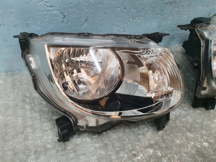 Frontscheinwerfer Suzuki Ignis III I 100-59343 Ein Satz Scheinwerfer Headlight SCH3774096784ks