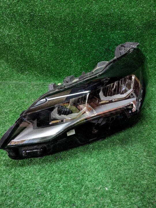 Frontscheinwerfer Peugeot II 89914773 Links Scheinwerfer Headlight SCH3775666212cb