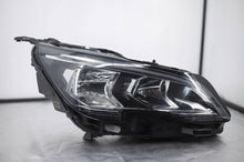 Load image into Gallery viewer, Frontscheinwerfer Peugeot 5008 II 9810478280 Rechts Scheinwerfer Headlight SCH3778654768rx