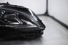 Load image into Gallery viewer, Frontscheinwerfer Peugeot 5008 II 9810478280 Rechts Scheinwerfer Headlight SCH3778654768rx