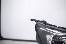 Load image into Gallery viewer, Frontscheinwerfer Peugeot 5008 II 9810478280 Rechts Scheinwerfer Headlight SCH3778654768rx