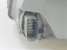 Laden Sie das Bild in den Galerie-Viewer, Frontscheinwerfer Mercedes-Benz W221 A2218207839 Rechts Scheinwerfer Headlight SCH3779694077tv